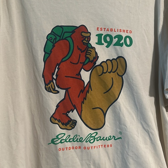 Eddie Bauer Cream Graphic Tee with Sasquatch design - Picture 2 of 3